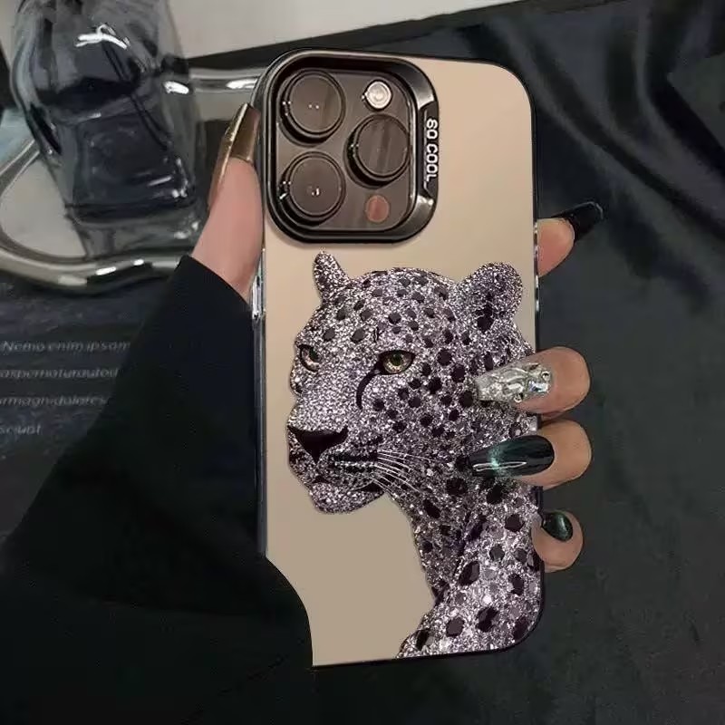 Apple Iphone 15 Pro Max - Голографический серебристый чехол IMD для iPhone