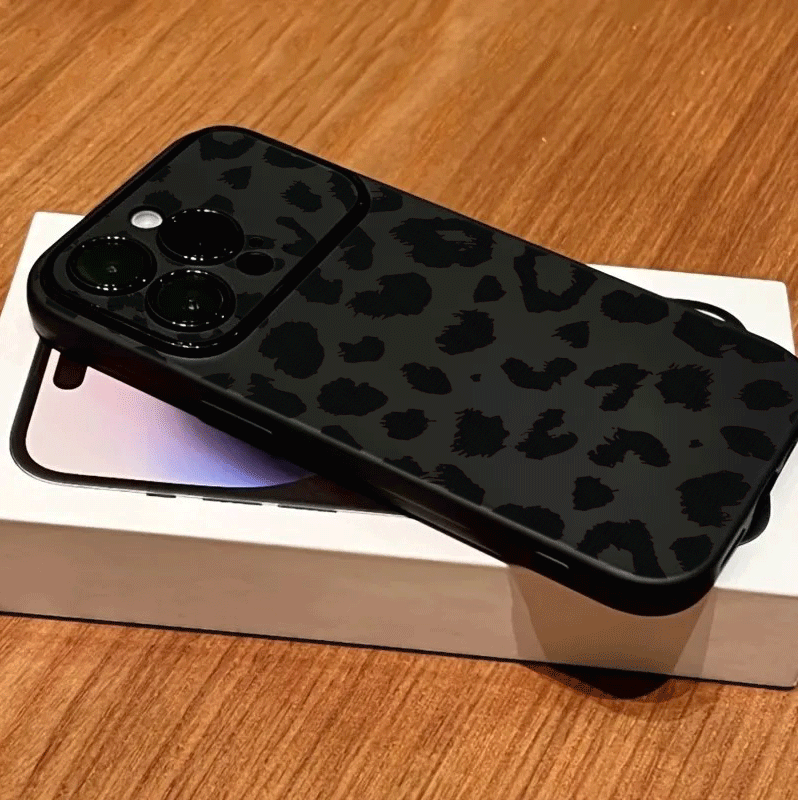 Модный черный чехол с леопардо – обзор и цена Apple Iphone 15 Pro Max